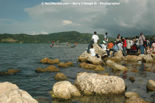 Cross De Harbour @ Lucea Car Park presented by Linkz Entertainment in association with Lucea Chamber of Commerce - Featuring Freddy Mc Gregor, Iley Dread, Mr. Vegas, Lt. Elmo, Champagne, Merital, CC, Brillant, TQ, Mad Dog, Chumps - Lucea, Hanover, Jamaica - Negril Travel Guide.com, Negril Jamaica WI - http://www.negriltravelguide.com - info@negriltravelguide.com...!