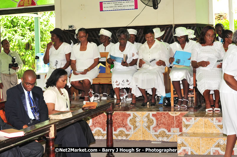 Lucea United Church - Unitied Church in Jamaica and Cayman Islands - Worship Service & Celebration of the Sacrament of Holy Communion - Special Guests: Hanover Homecoming Foundation & His excellency The Most Honourable Professor Sir Kenneth Hall Governor General of Jamaica - Sunday, August 3, 2008 - Hanover Homecoming Foundation LTD Jamaica - Wherever you roam ... Hanover bids you ... come HOME - Sunday, August 3 to Saturday, August 9, 2008 - Hanover Jamaica - Photographs by Net2Market.com - Barry J. Hough Sr. Photojournalist/Photograper - Photographs taken with a Nikon D300 - Negril Travel Guide, Negril Jamaica WI - http://www.negriltravelguide.com - info@negriltravelguide.com...!