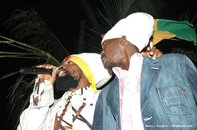 "BUJU BANTON & Friends" @ Jamaica Tamboo - Anthony 'B', Delly Ranks, Pickney, Jessie Gender, Music by Fire Links & Love People - Presented by Jamaica Tamboo in Association with Heineken - Saturday, March 26, 2005 - Negril Travel Guide, Negril Jamaica WI - http://www.negriltravelguide.com - info@negriltravelguide.com...!