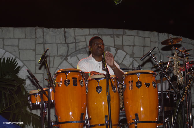 Roberto Perera - Air Jamaica Jazz & Blues 2005 - The Art Of Music - Cinnamon Hill Golf Course, Rose Hall, Montego Bay - Negril Travel Guide, Negril Jamaica WI - http://www.negriltravelguide.com - info@negriltravelguide.com...!