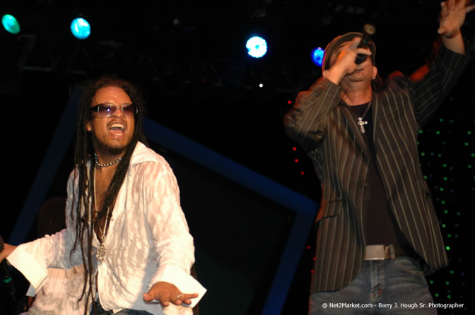 Maxi Priest - Air Jamaica Jazz & Blues Festival 2006 - The Art of Music - Cinnamon Hill Golf Club - Rosehall Resort & Country Club, Montego Bay, Jamaica W.I. - Thursday, Saturday 28, 2006 - Negril Travel Guide, Negril Jamaica WI - http://www.negriltravelguide.com - info@negriltravelguide.com...!