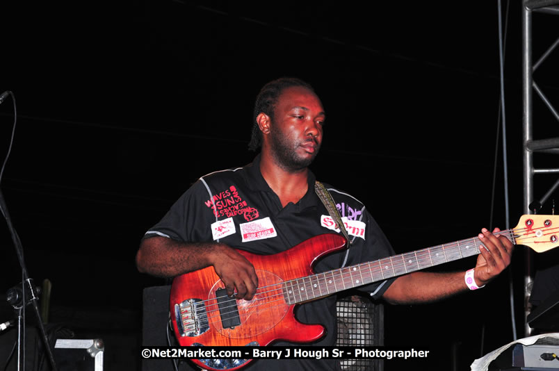 Lucea Cross the Harbour @ Lucea Car Park - All Day Event - Cross the Harbour Swim, Boat Rides, and Entertainment for the Family - Concert Featuring: Bushman, George Nooksl, Little Hero, Bushi One String, Dog Rice and many local Artists - Friday, August 1, 2008 - Lucea, Hanover Jamaica - Photographs by Net2Market.com - Barry J. Hough Sr. Photojournalist/Photograper - Photographs taken with a Nikon D300 - Negril Travel Guide, Negril Jamaica WI - http://www.negriltravelguide.com - info@negriltravelguide.com...!