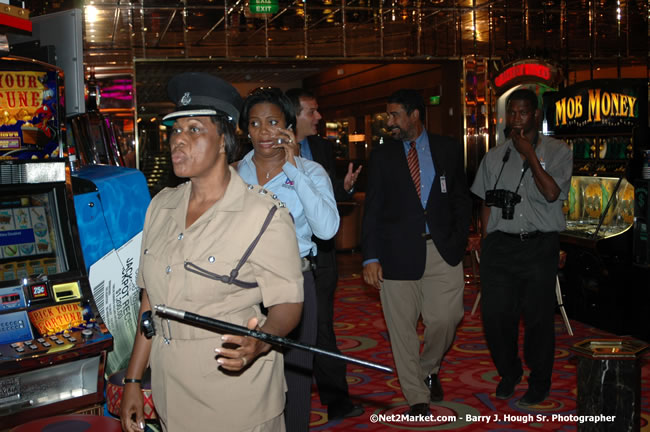 MS Freedom Of The Seas [Royal Caribbean International's - Newest Vessel] Plaques &amp; Keys Ceremony in order to commemorate its first arrival at the Port Montego Bay Photos - Negril Travel Guide, Negril Jamaica WI - http://www.negriltravelguide.com - info@negriltravelguide.com...!