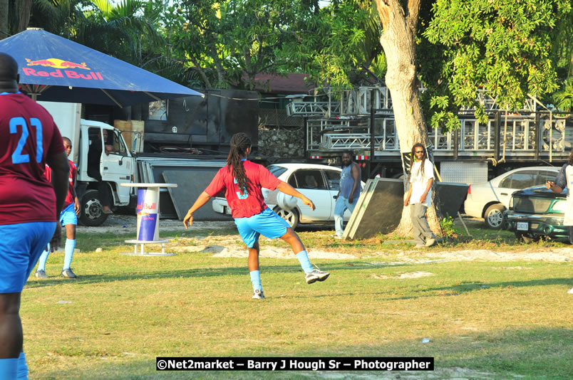 Marley Magic Traffic Jam - Celebrity Football @ Spring Break - Saturday, March 21, 2009 - Also Featuring: Kelley, Capleton, Junior Reid, Spragga Benz, Wayne Marshall, Munga, Romaine Virgo,Embee, Bango Herman, Flava K, Whisky Baggio, Andrew and Wadda Blood, Black Am I, Packa, Venue at Waz Beach, Norman Manley Boulevard, Negril Westmoreland, Jamaica - Saturday, March 21, 2009 - Photographs by Net2Market.com - Barry J. Hough Sr, Photographer/Photojournalist - Negril Travel Guide, Negril Jamaica WI - http://www.negriltravelguide.com - info@negriltravelguide.com...!