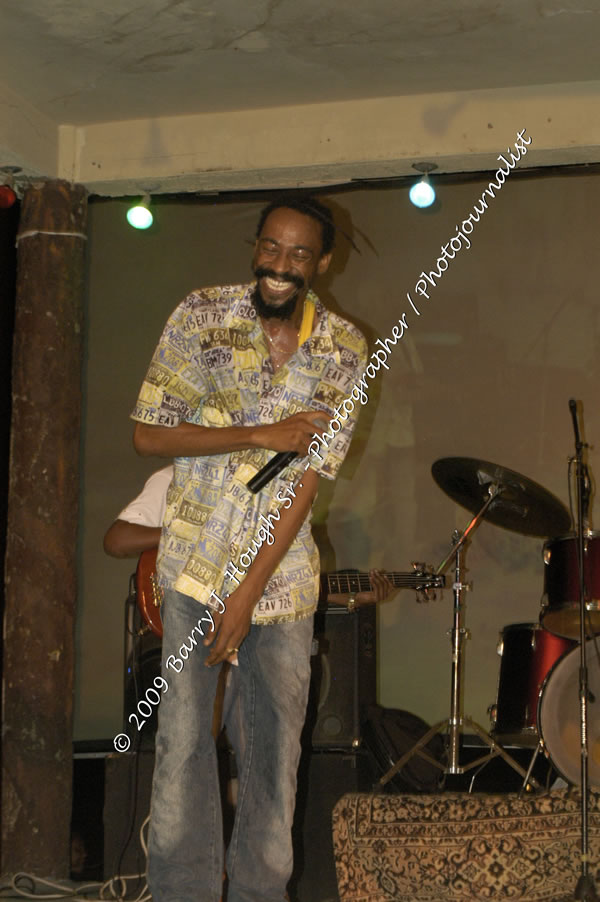  Sanchez - Live in Concert - at the One Love Reggae Concert Series 09/10 @ Negril Escape Resort & Spa - Also Featuring: Timmi Burrell and Justice Merchant- Backing Band Roots Warrior - DJ Gemini - MC Oliver Cargill, Negril Escape Resort & Spa, One Love Drive, West End, Negril, Westmoreland, Jamaica W.I. - Tuesday, November 24, 2009 - Photographs by Net2Market.com - Barry J. Hough Sr, Photographer / Photojournalist - Photos taken with a Nikon D70, D100, or D300 - Negril Travel Guide, Negril Jamaica WI - http://www.negriltravelguide.com - info@negriltravelguide.com...!