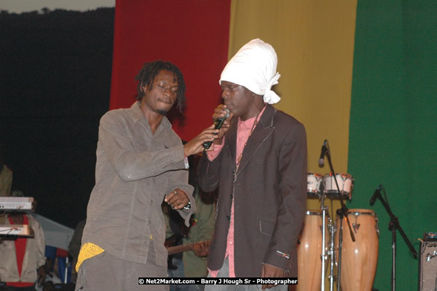 Richie Spice at Tru-Juice Rebel Salute 2008 - The 15th staging of Tru-Juice Rebel Salute, Saturday, January 12, 2008, Port Kaiser Sports Club, St. Elizabeth, Jamaica W.I. - Photographs by Net2Market.com - Barry J. Hough Sr, Photographer - Negril Travel Guide, Negril Jamaica WI - http://www.negriltravelguide.com - info@negriltravelguide.com...!