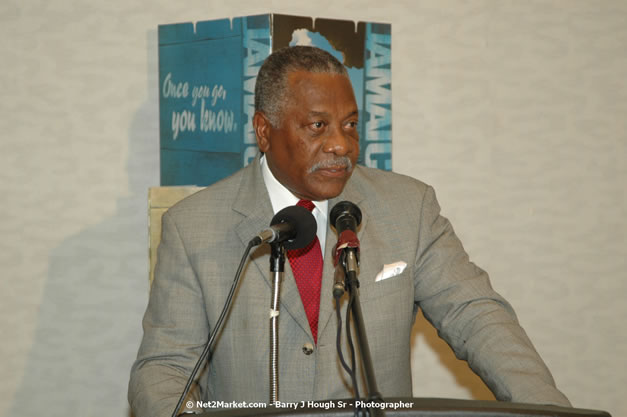 Red Cap Porters Awards - Minister of Tourism, Hon. Edmund Bartlett - Director of Tourism, Basil Smith - Friday, December 14, 2007 - Holiday Inn Sunspree, Montego Bay, Jamaica W.I. - Photographs by Net2Market.com - Barry J. Hough Sr, Photographer - Negril Travel Guide, Negril Jamaica WI - http://www.negriltravelguide.com - info@negriltravelguide.com...!