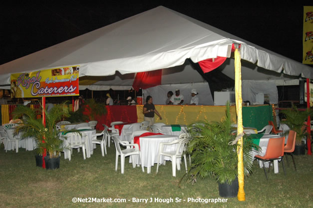 Venue Pre Explosion - Thursday, July 19, 2007 - Red Stripe Reggae Sumfest at Catherine Hall, Montego Bay, St Jamaica, Jamaica W.I. - Negril Travel Guide.com, Negril Jamaica WI - http://www.negriltravelguide.com - info@negriltravelguide.com...!