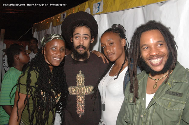 Damian Marley - Red Stripe Reggae Sumfest 2006 - The Summit - Jamaica's Greatest, The World's Best - Saturday, July 22, 2006 - Montego Bay, Jamaica - Negril Travel Guide, Negril Jamaica WI - http://www.negriltravelguide.com - info@negriltravelguide.com...!