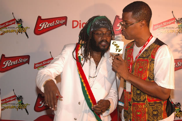 Tarrus Riley - Red Stripe Reggae Sumfest 2006 - The Summit - Jamaica's Greatest, The World's Best - Saturday, July 22, 2006 - Montego Bay, Jamaica - Negril Travel Guide, Negril Jamaica WI - http://www.negriltravelguide.com - info@negriltravelguide.com...!