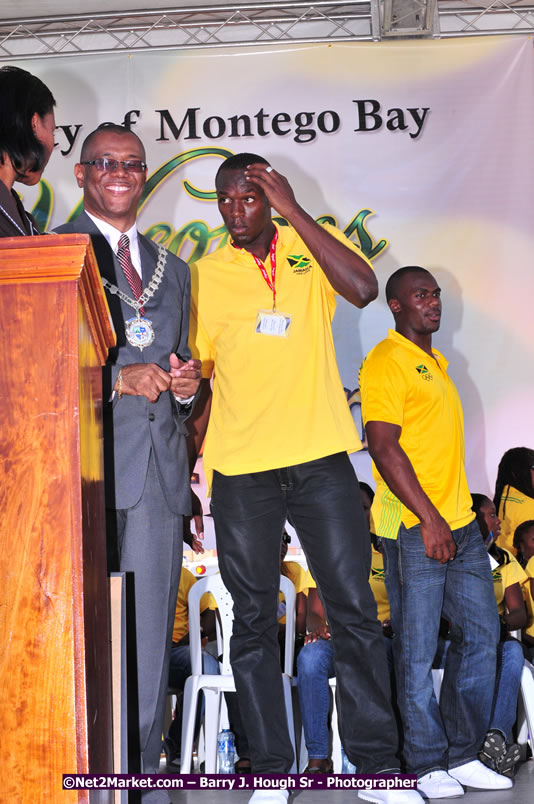 The City of Montego Bay Welcomes Our 2008 Olympians - Western Motorcade - Civic Ceremony - A Salute To Our Beijing Heros - Sam Sharpe Square, Montego Bay, Jamaica - Tuesday, October 7, 2008 - Photographs by Net2Market.com - Barry J. Hough Sr. Photojournalist/Photograper - Photographs taken with a Nikon D300 - Negril Travel Guide, Negril Jamaica WI - http://www.negriltravelguide.com - info@negriltravelguide.com...!