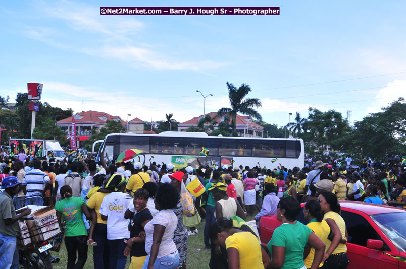 The City of Montego Bay Welcomes Our 2008 Olympians - Western Motorcade - Civic Ceremony - A Salute To Our Beijing Heros - Sam Sharpe Square, Montego Bay, Jamaica - Tuesday, October 7, 2008 - Photographs by Net2Market.com - Barry J. Hough Sr. Photojournalist/Photograper - Photographs taken with a Nikon D300 - Negril Travel Guide, Negril Jamaica WI - http://www.negriltravelguide.com - info@negriltravelguide.com...!